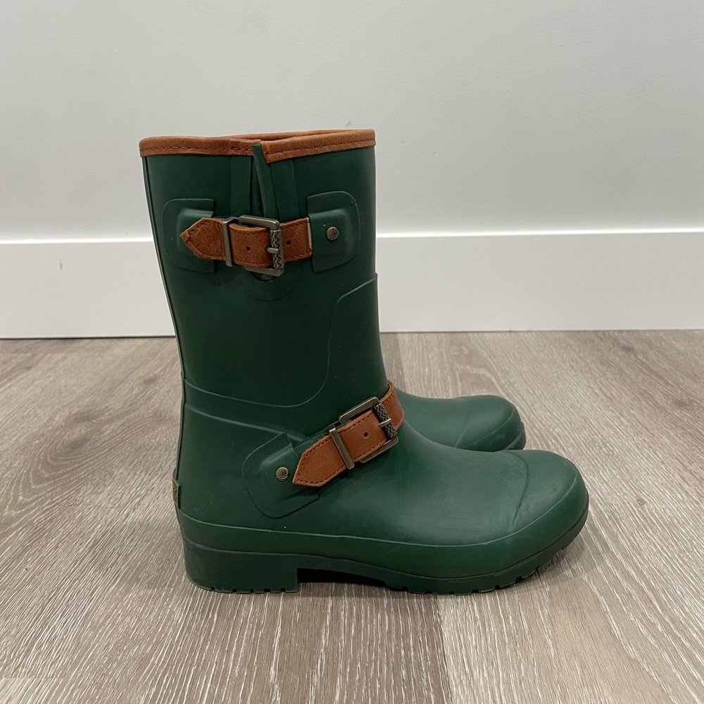 Women’s Sperry Rubber Boots